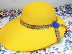 Sombrero PAMELA GIGANTE ?